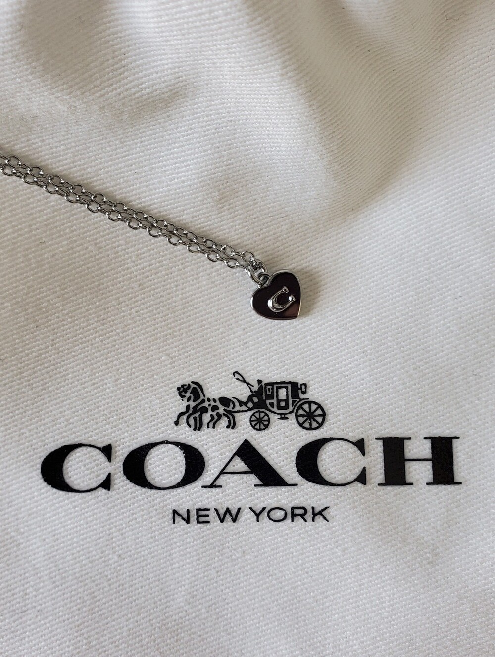 COACH Silver Heart Pendant Necklace in Silver With Jewelry Bag
